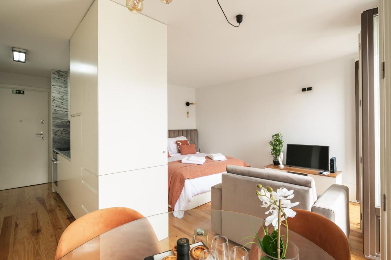 Bright Studio Near Douro River - With Balcony Porto Exterior photo